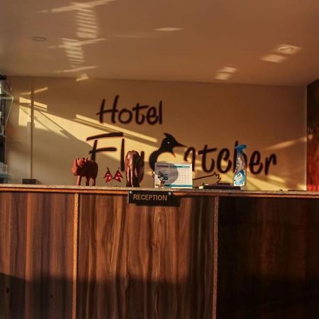 Hotel Flycatcher Chitwan- A Jungle Safari Home Sauraha Esterno foto